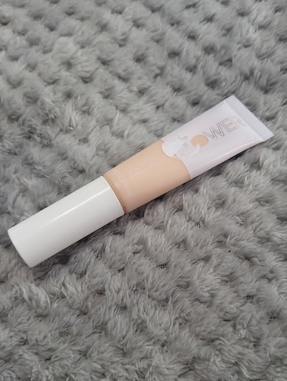 New Flower By‎ Drew Concealer - Porcelain